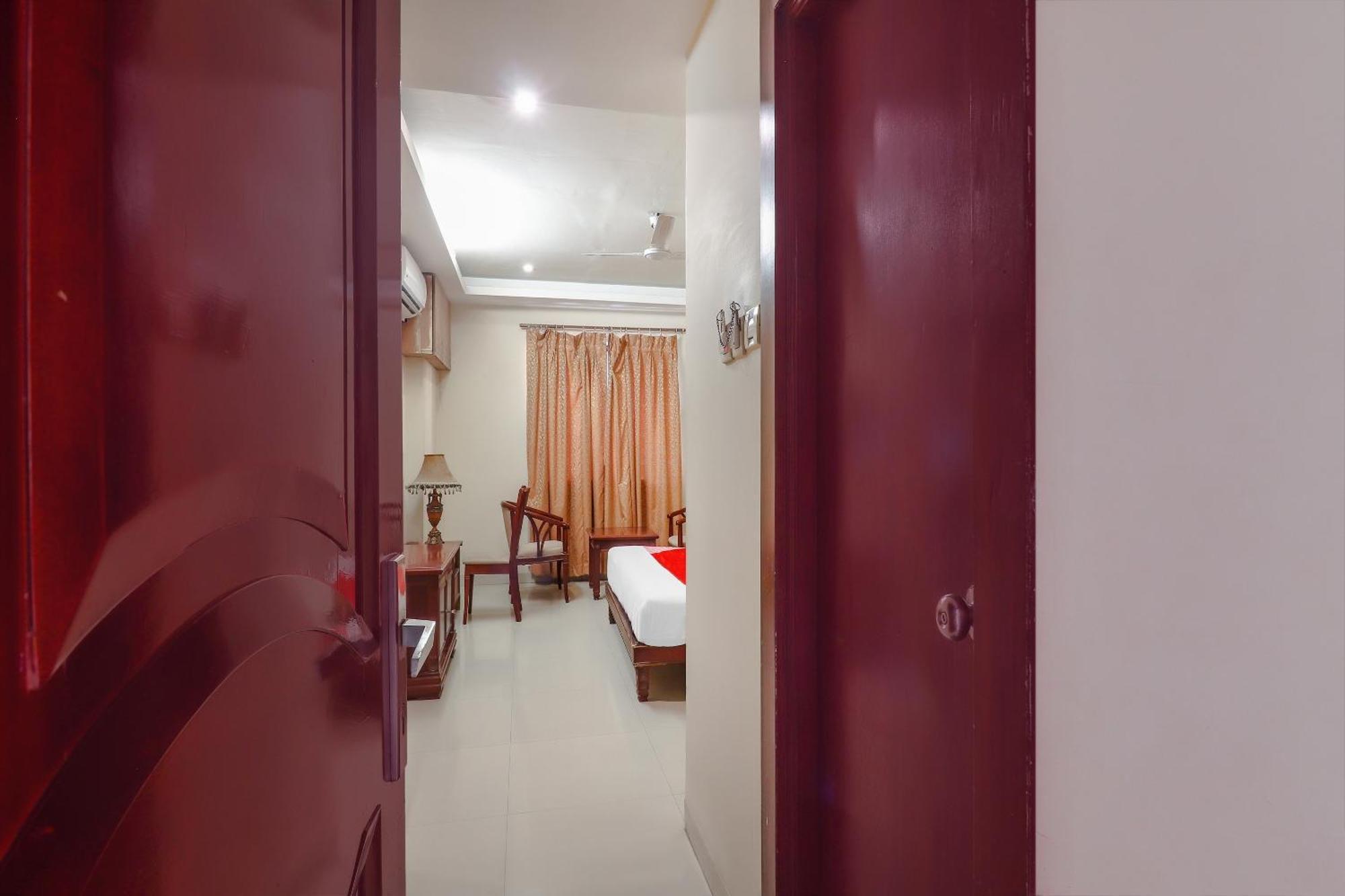 Hotel O Grandeur By Orbit Hotels Near Chennai Shopping Mall Hyderabad Exterior foto